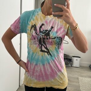 Daydreamer rainbow tie dye graphic tshirt!